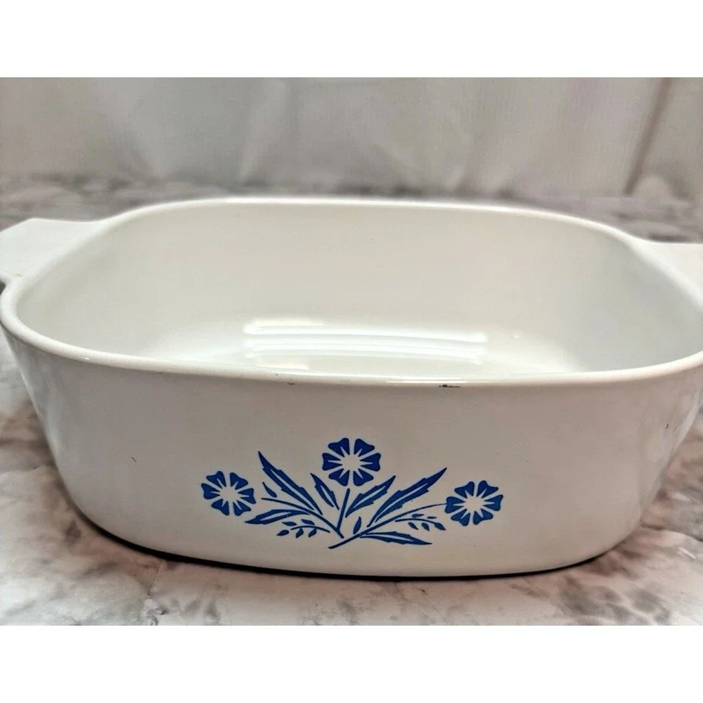 Corning Ware Cornflower Blue Casserole Dish A-2-B  2 Quart Vintage Oven